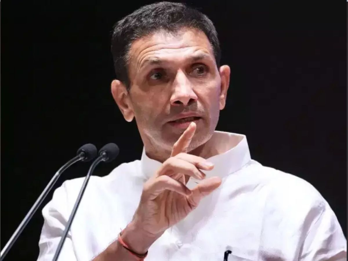 Jitu Patwari statement : राज्यसभा को लेकर MP कांग्रेस में हलचल, जीतू पटवारी का बड़ा बयान, “मेरे अलावा कोई भी जाएगा राज्यसभा”